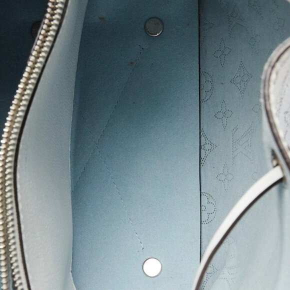 Louis Vuitton Blue Ombre Monogram Mahina Leather Muria Bag - Picture 9 of 11